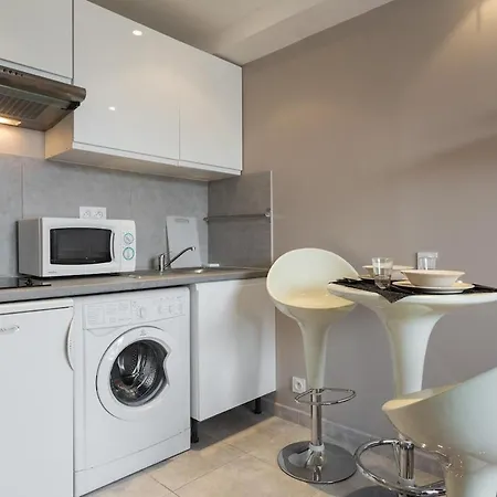 Flat Near Sea And Center *