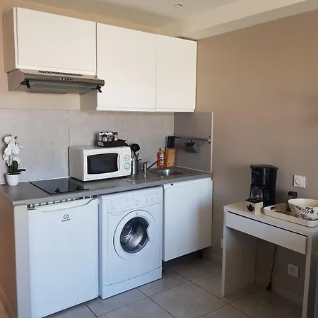 Apartman Charming With Terrace In Nizza